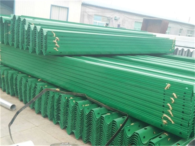 三波護(hù)欄板