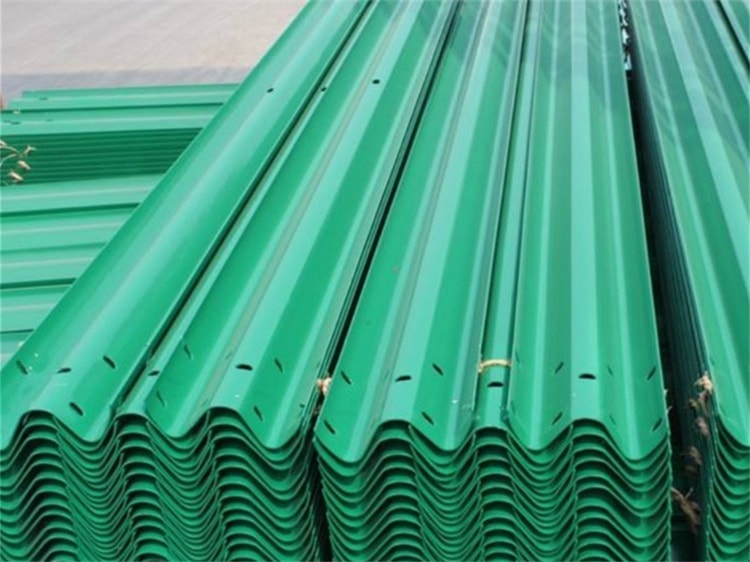 三波護(hù)欄板